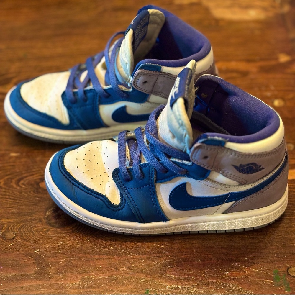 Preloved Nike Jordan 1 Retro High OG True Blue (TD) - Picture 2 of 12